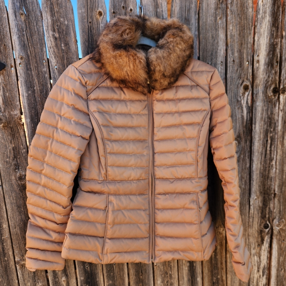 Hunter Refined Down Fill Quilted Puffer Jacket Faux Fur Collar Gold Women Size S